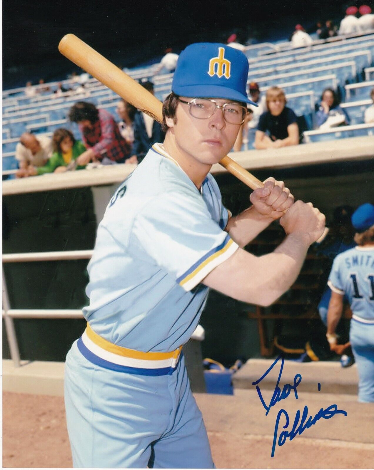 DAVE COLLINS SEATTLE MARINERS ACTION SIGNED 8x10