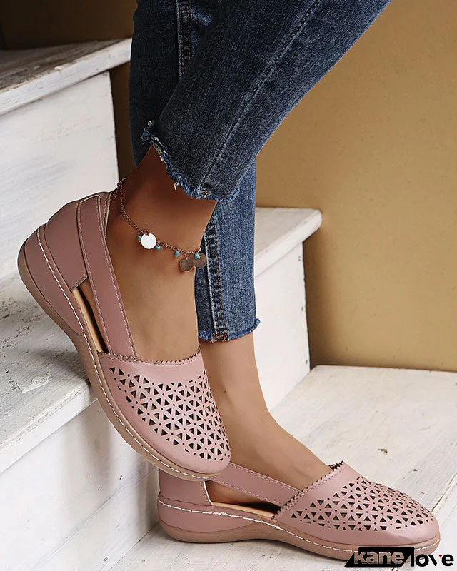 Fresh and light Sandals