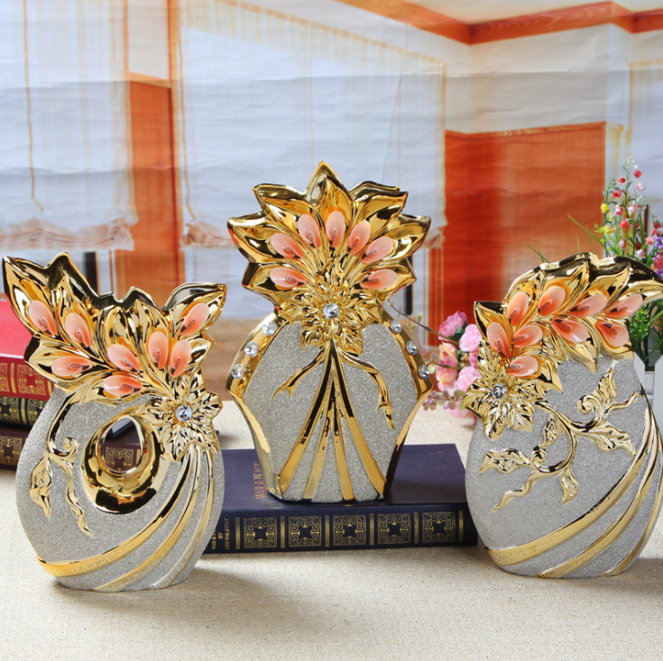 European-Style Ceramic Gold Vase Wedding Gift Decoration