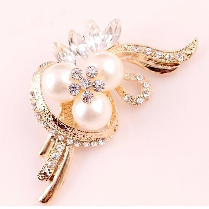 Elegant Pin Star Flower Snowflake Imitation Pearl Alloy Rhinestone Women’S Brooches