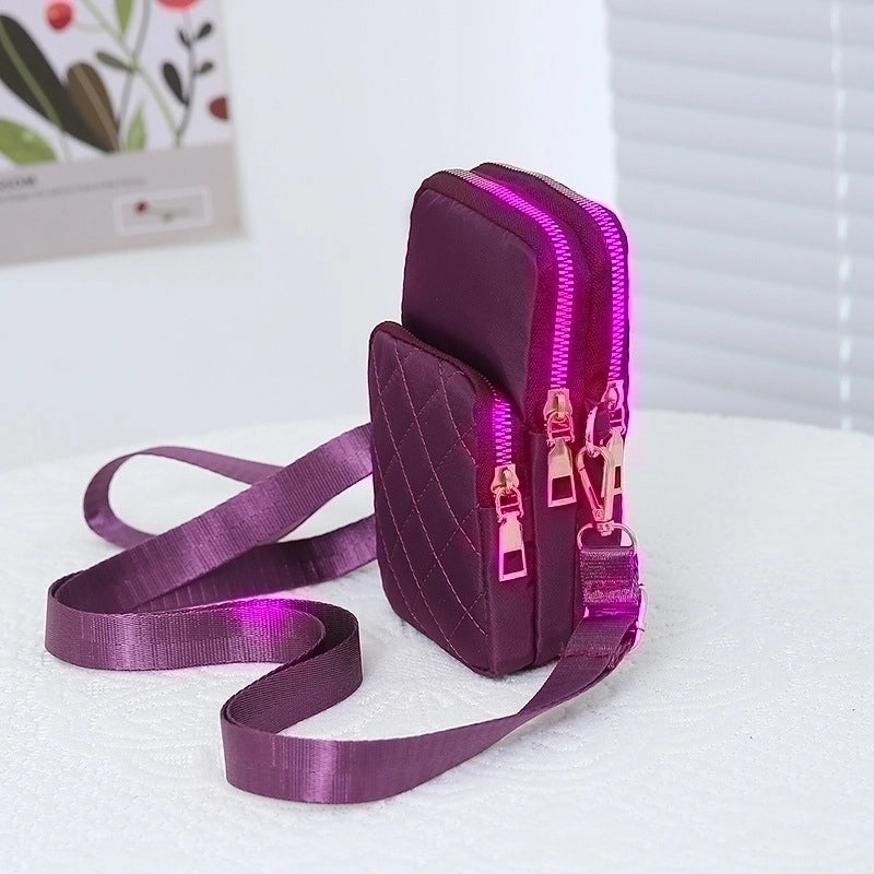 Women’s Medium Nylon Solid Color Lingge Basic Square Zipper Square Bag