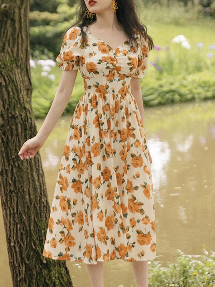 Women's Floral Dresses Orange Sweet Heart Collar Puff Sleeve Pleated Maxi Dresses