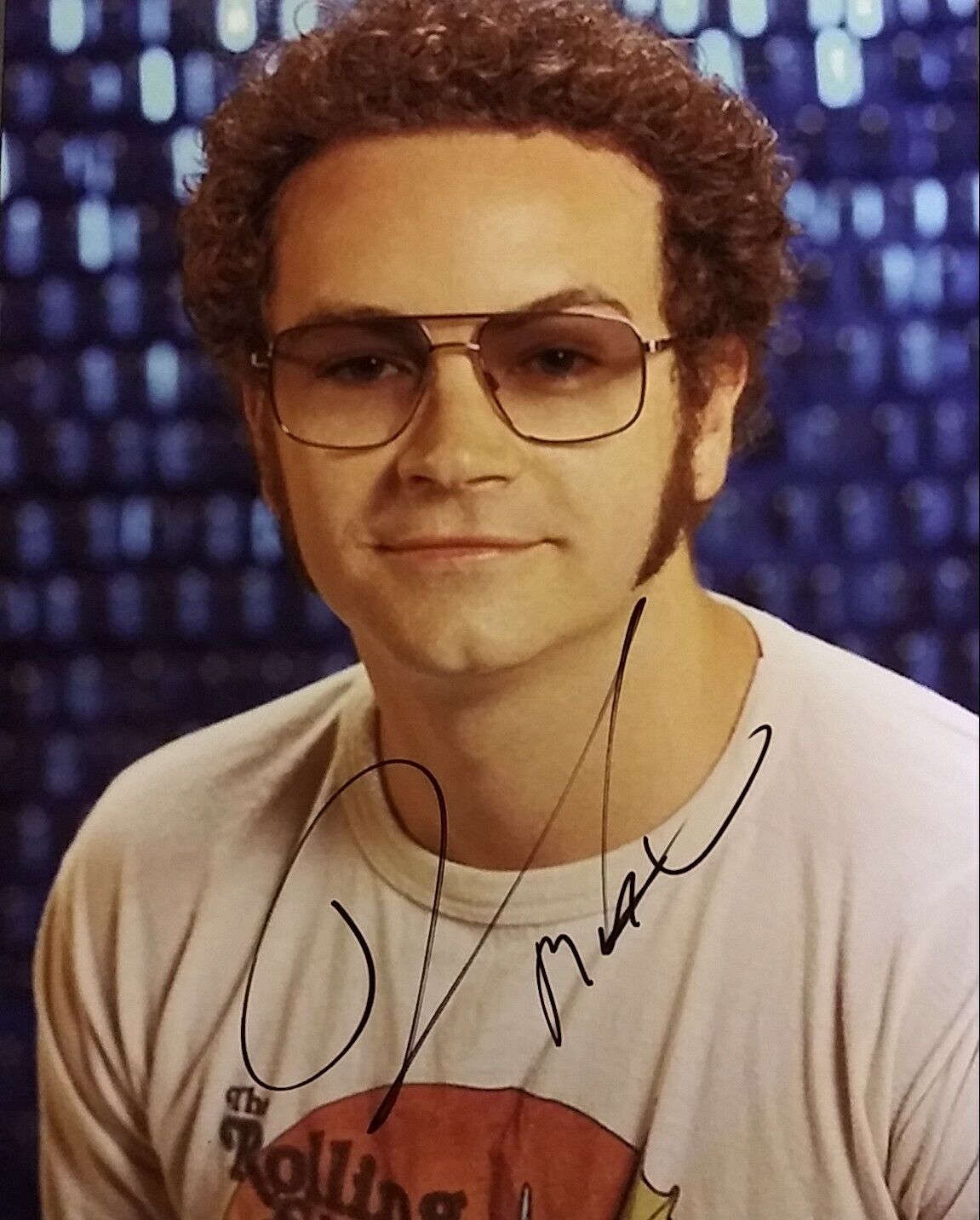 Danny Masterson signed 8x10