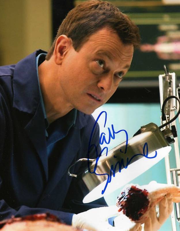 GARY SINISE CSI NY FORREST GUMP SIGNED 8X10 PICTURE