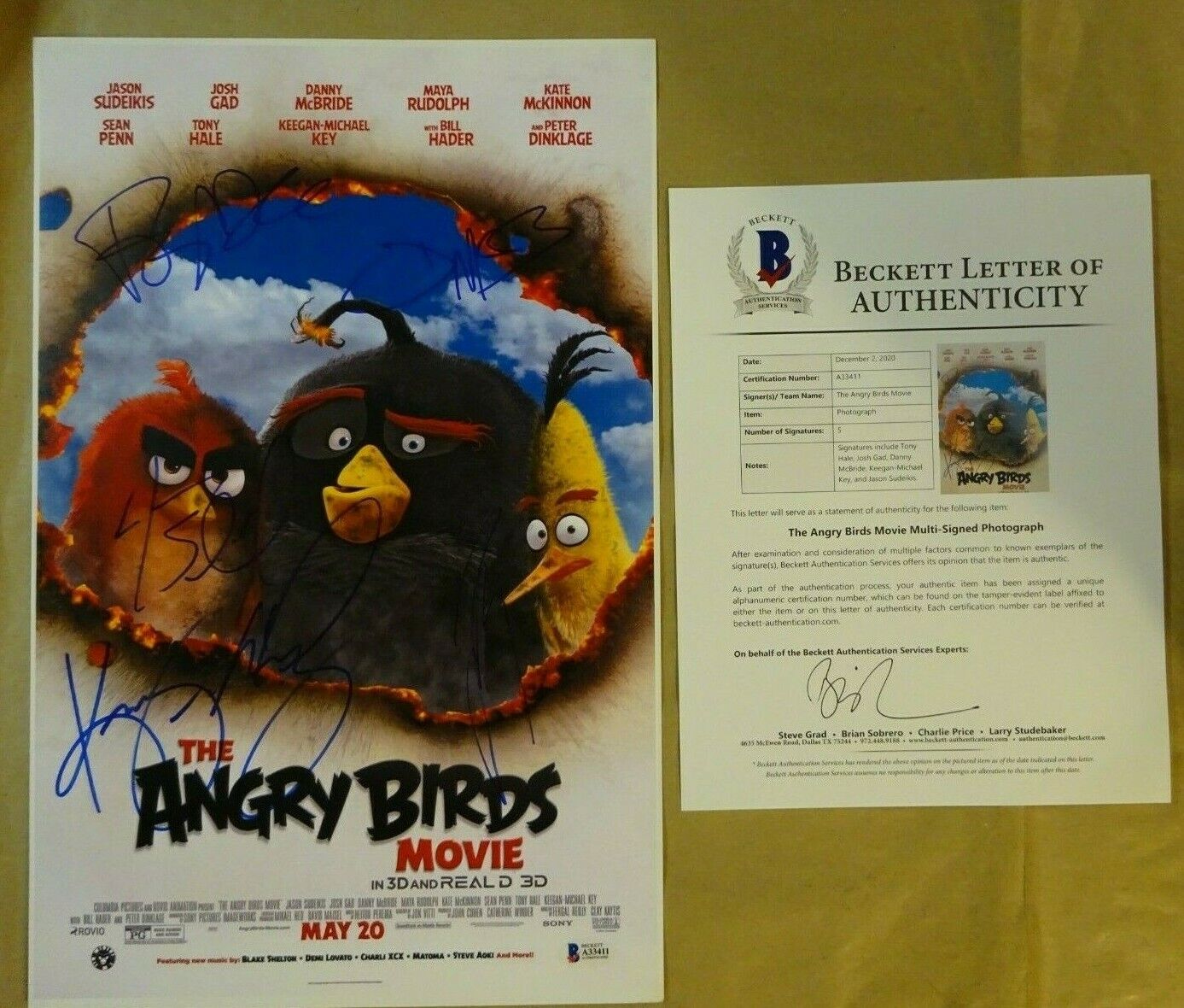 Autographed THE ANGRY BIRDS MOVIE Poster 11x17