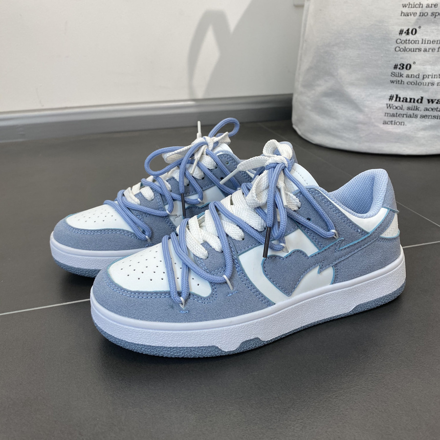 fall outfits Men Sneakers Contrasting Colors Light Flat Shoes Ladies Outdoor Luxury Men Running Shoes Heart Pattern Women 2025