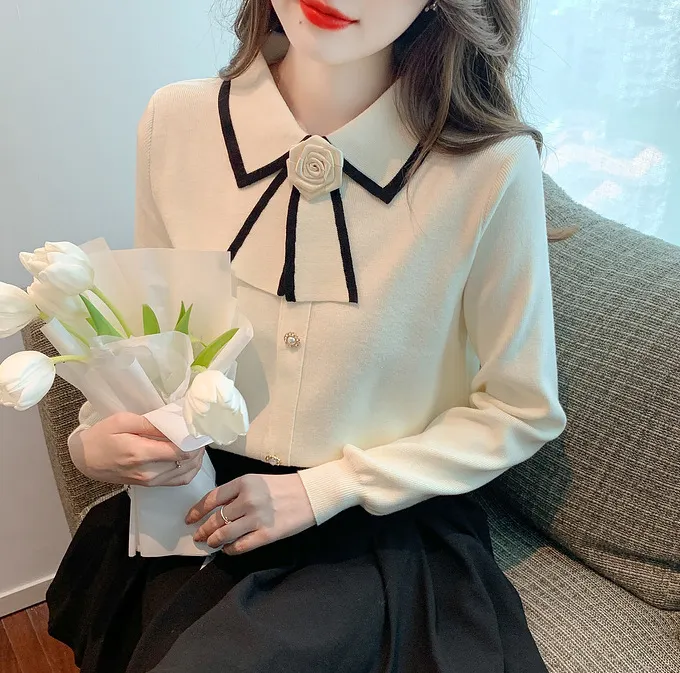 Uveng Uveng Autumn New Female Fragrant Wind Bottoming Spliced Temperament Sweater College Style Doll Collar Bow Knitted Shirt