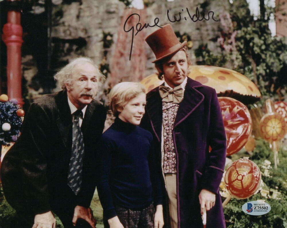 GENE WILDER SIGNED AUTOGRAPH 8X10 Photo Poster painting - WILLY WONKA AND THE CHOCOLATE FACTORY