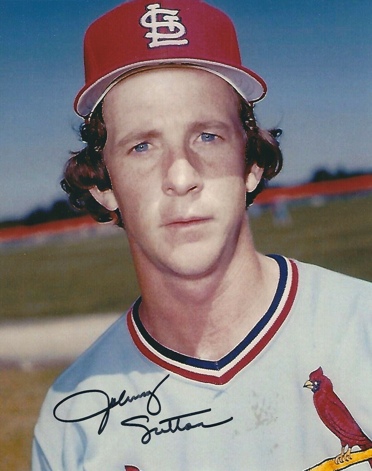 Signed 8x10 JOHNNY SUTTON St. Louis Cardinals Autographed Photo Poster painting - COA