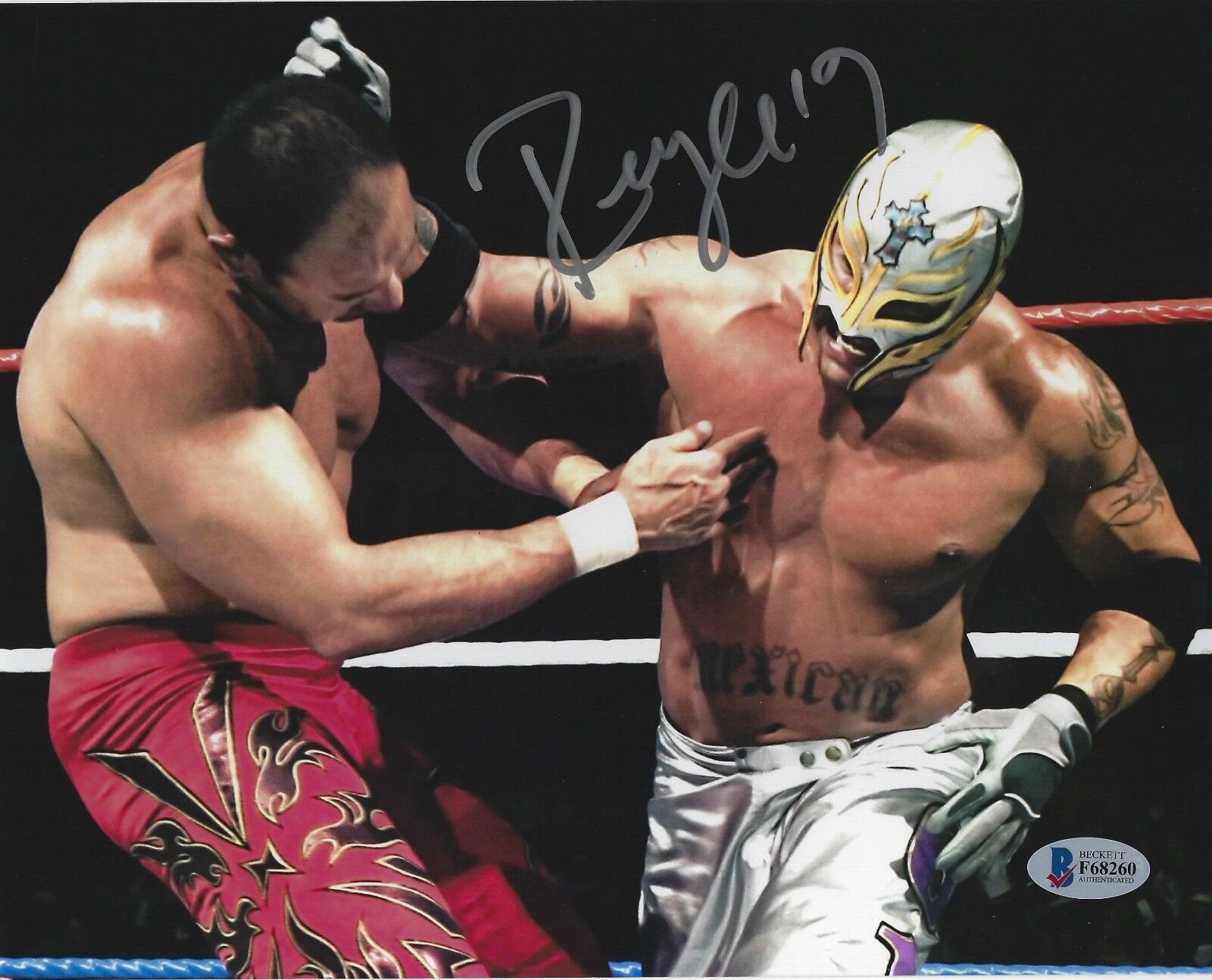 Rey Mysterio Signed 8x10 Photo Poster painting BAS Beckett COA WWE Wrestling Picture Autograph 7