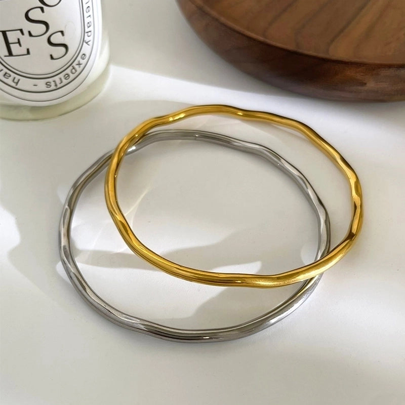 Retro Classic Style Geometric 316L Stainless Steel  18K Gold Plated Bangle In Bulk