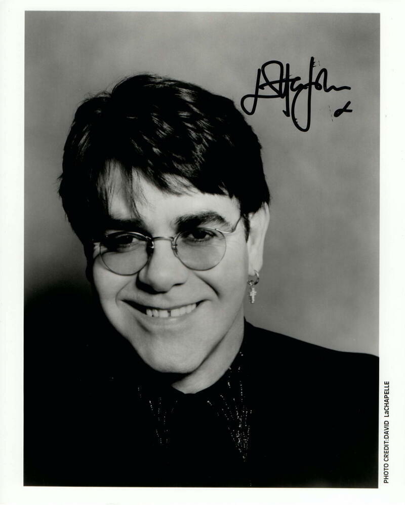 ELTON JOHN SIGNED AUTOGRAPH 8X10 Photo Poster painting - HONKY CHATEAU, BLUE MOVES SINGER JSA