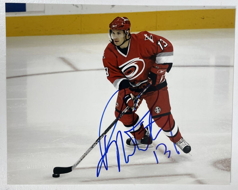 Stephen Weiss Signed Autographed Glossy 8x10 Photo Poster painting Carolina Hurricanes - COA Matching Holograms