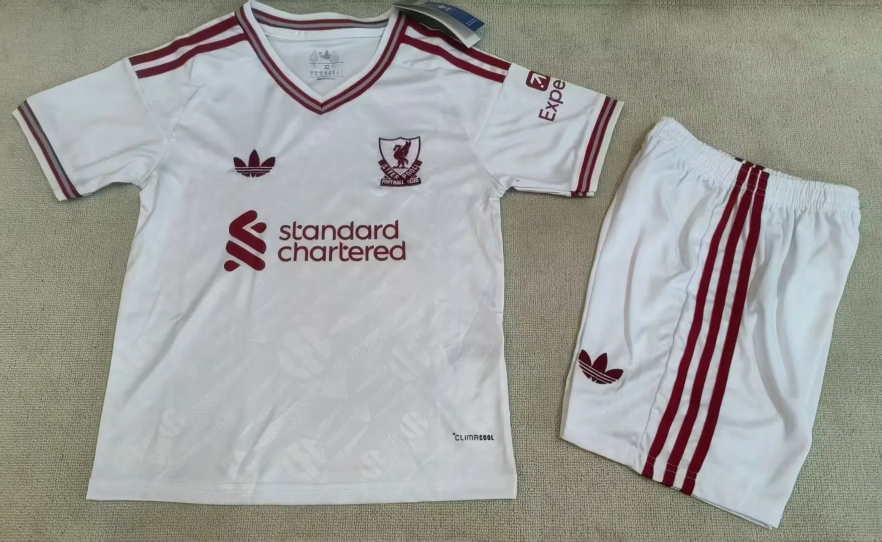 26/27  Liverpool Away Kids Kit Football Jersey Thai Quality