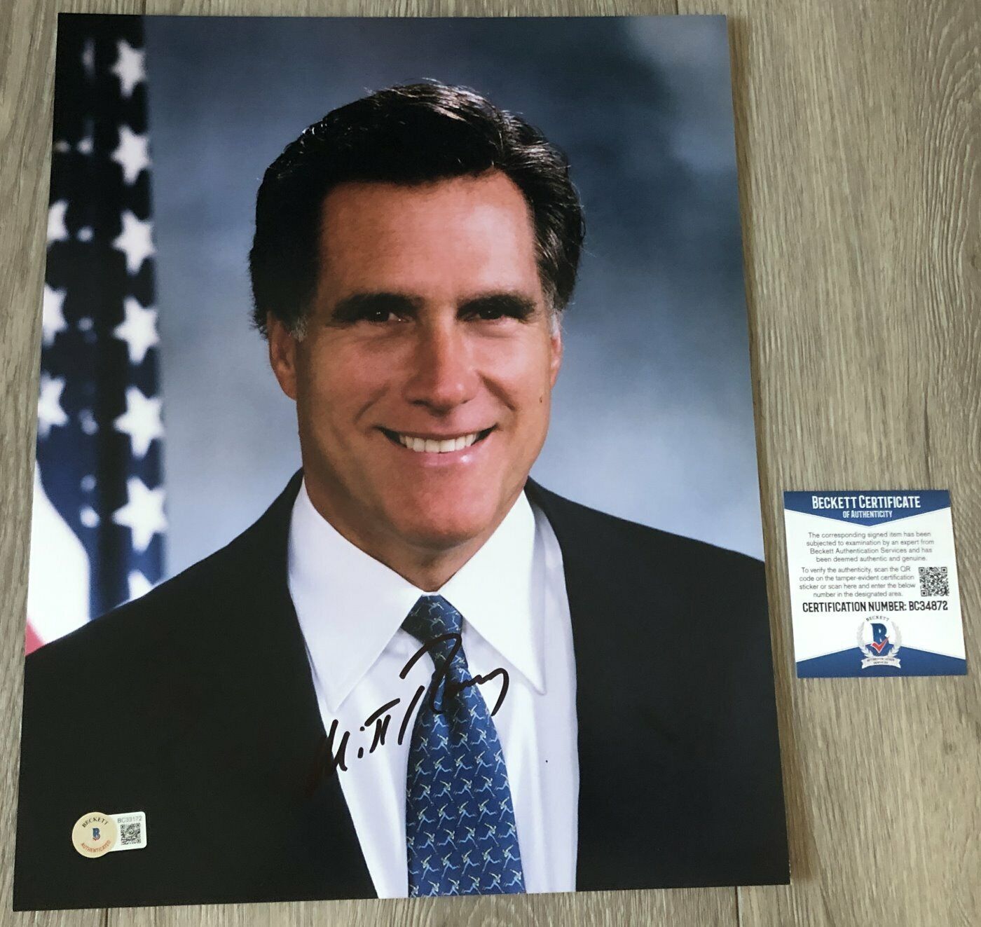 SENATOR MITT ROMNEY SIGNED AUTOGRAPH 11x14 Photo Poster painting w/PROOF & BECKETT BAS COA