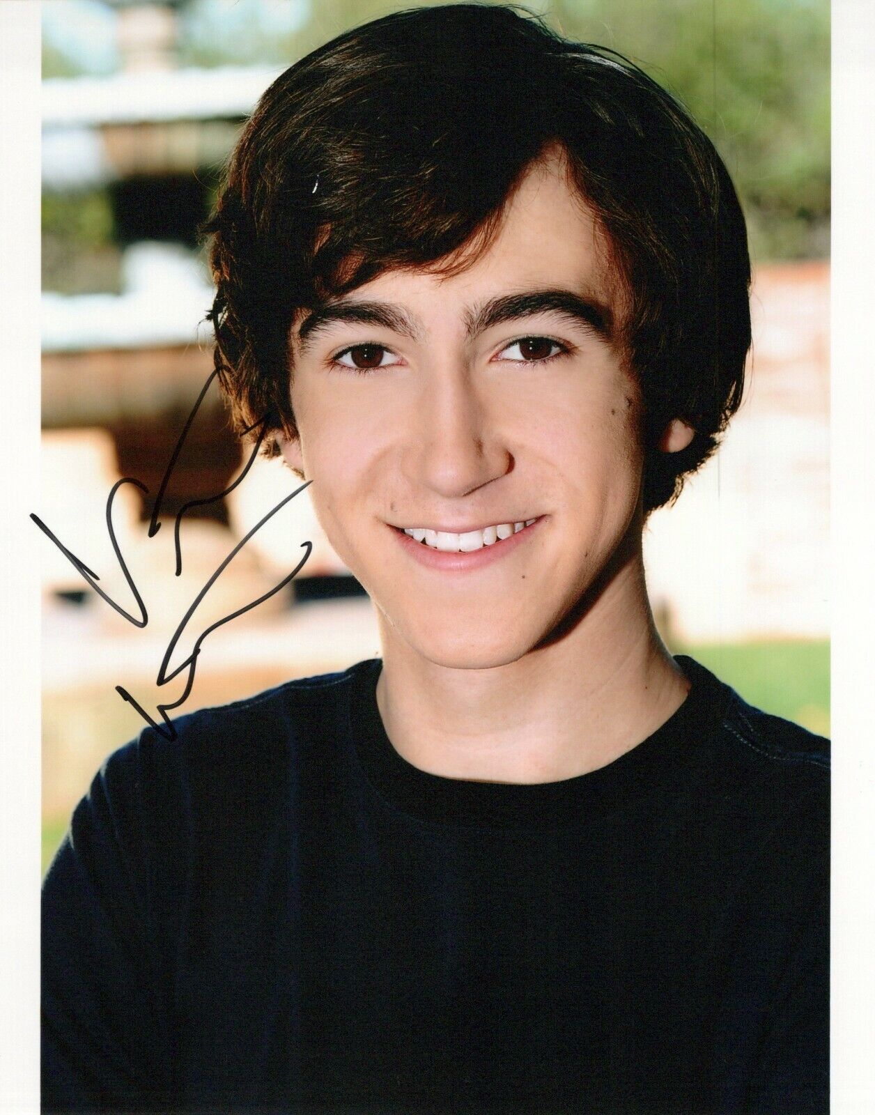 Vincent Martella head shot autographed Photo Poster painting signed 8x10 #1