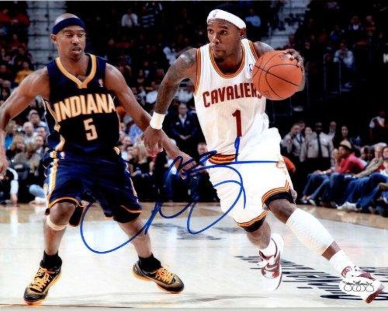 Daniel Gibson Autographed 8x10 Photo Poster painting (JSA Authenticated) - Cleveland Cavaliers