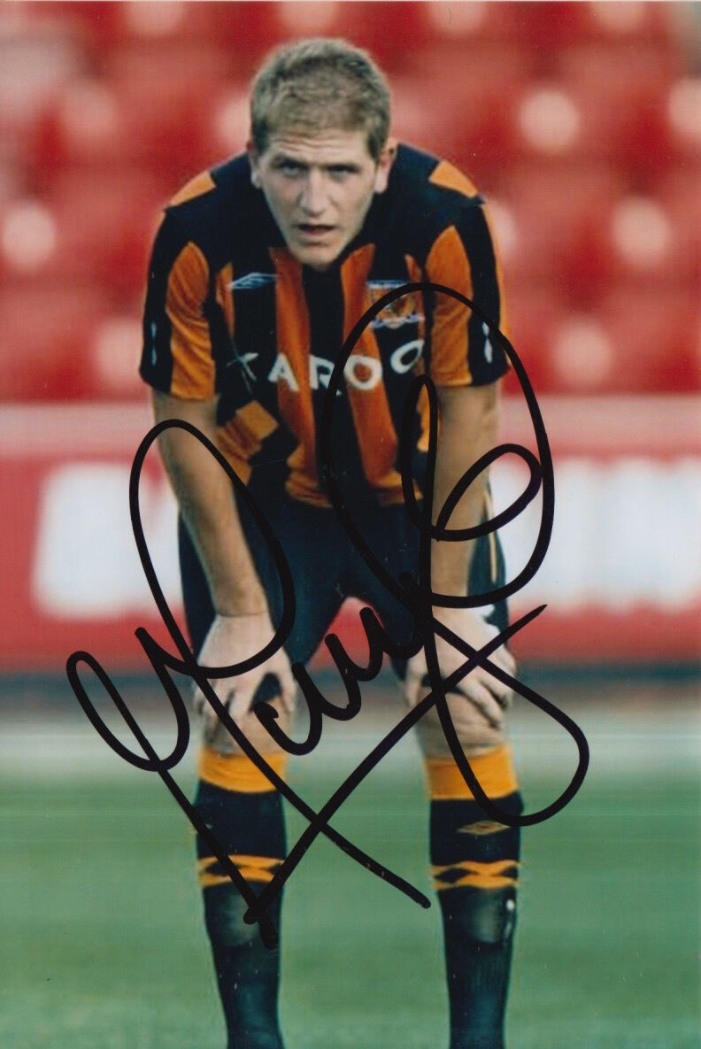 HULL CITY HAND SIGNED MICHAEL TURNER 6X4 Photo Poster painting 1.