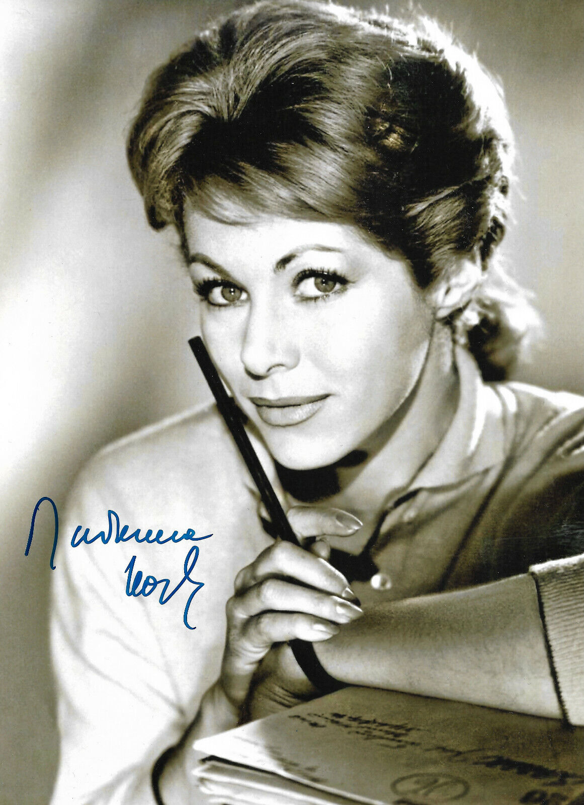 Marianne Koch signed 8x11 inch Photo Poster painting autograph