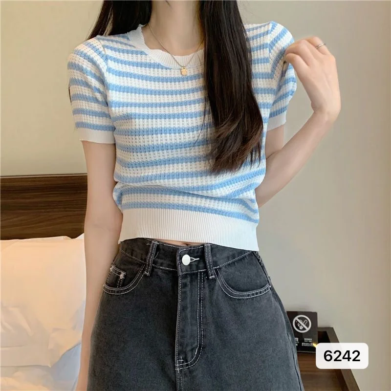 Uveng Uveng Girl Chic Sleeve Short Sleeve T-Shirt Women's Summer Design Chic Sensing Slim Short T-Shirt