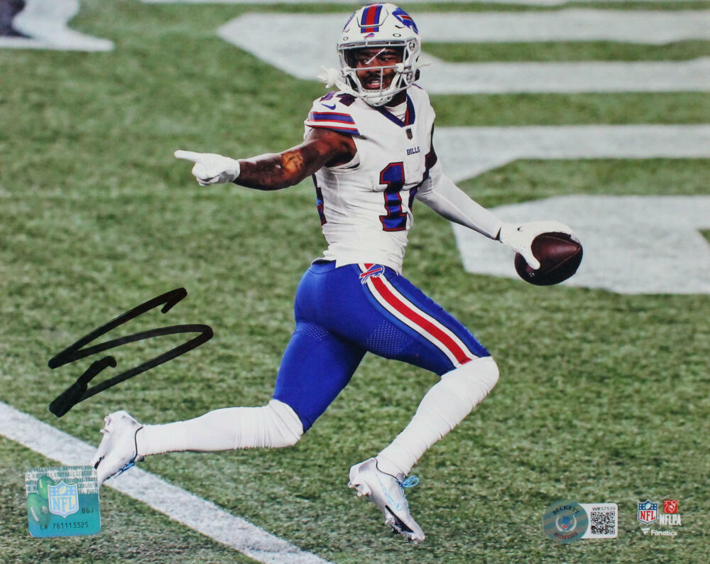 Stefon Diggs Autographed Buffalo Bills 8x10 TD FP Photo Poster painting-Beckett W Hologram