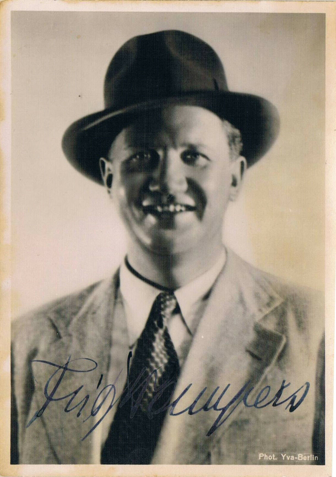 Fritz Kampers 1891-1950 autograph signed postcard Photo Poster painting 4x6