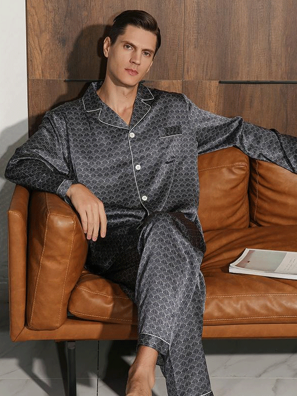 22 MOMME Pyjama luxieux à manches longues Affettuoso Pour homme 1
