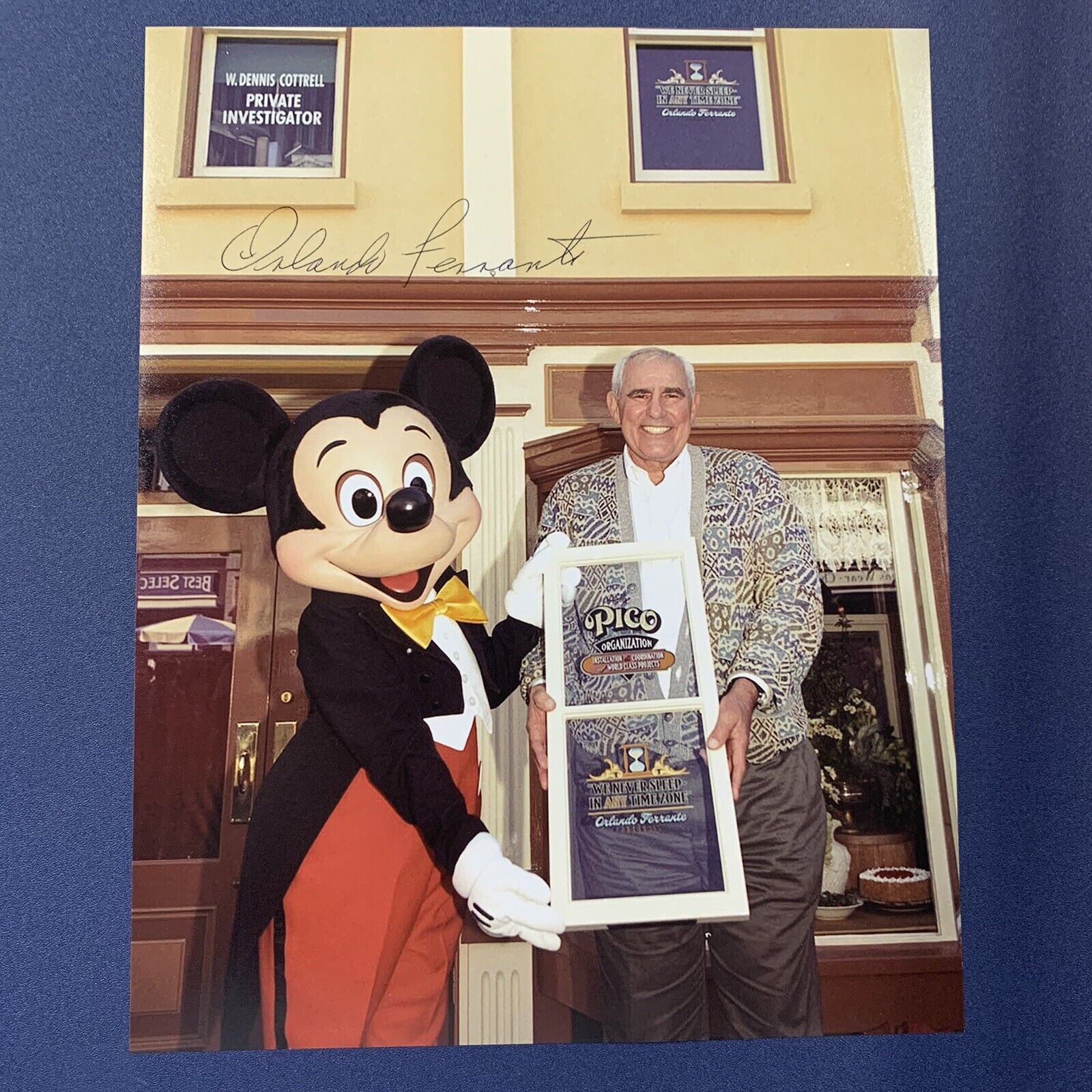 ORLANDO FERRANTE HAND SIGNED 8x10 Photo Poster painting DISNEY IMAGINEEER AUTOGRAPHED COA