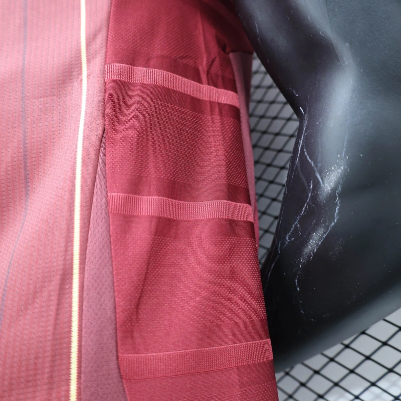 24/25 Roma Home Player Version Football Shirt Thai  Quality