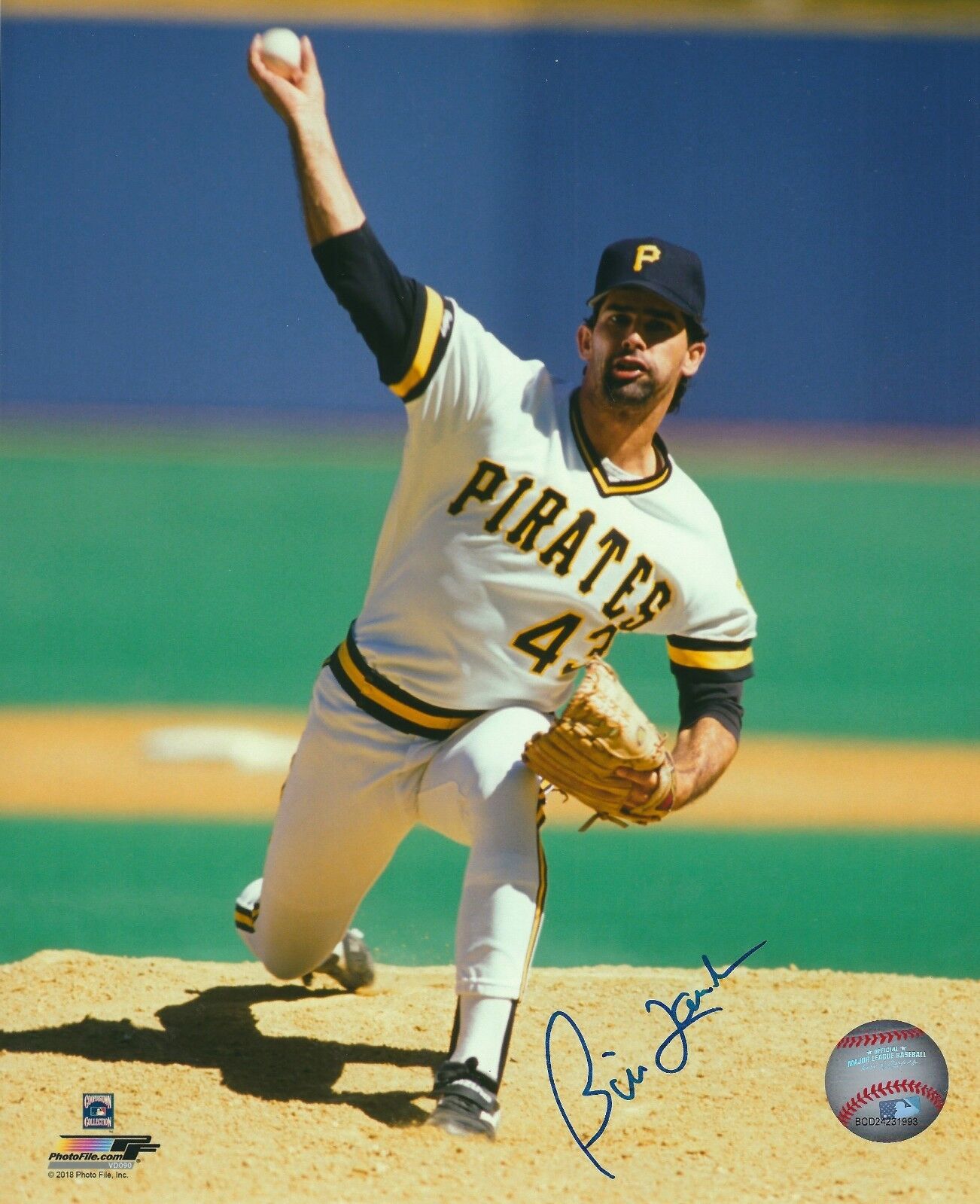 Signed 8x10 BILL LANDRUM Pittsburgh Pirates Autographed Photo Poster painting - w/ Show Ticket