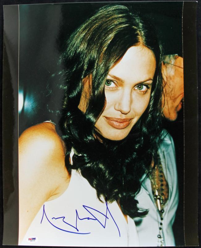 Angelina Jolie Signed Authentic 16X20 Photo Poster painting Autographed PSA/DNA #I85725