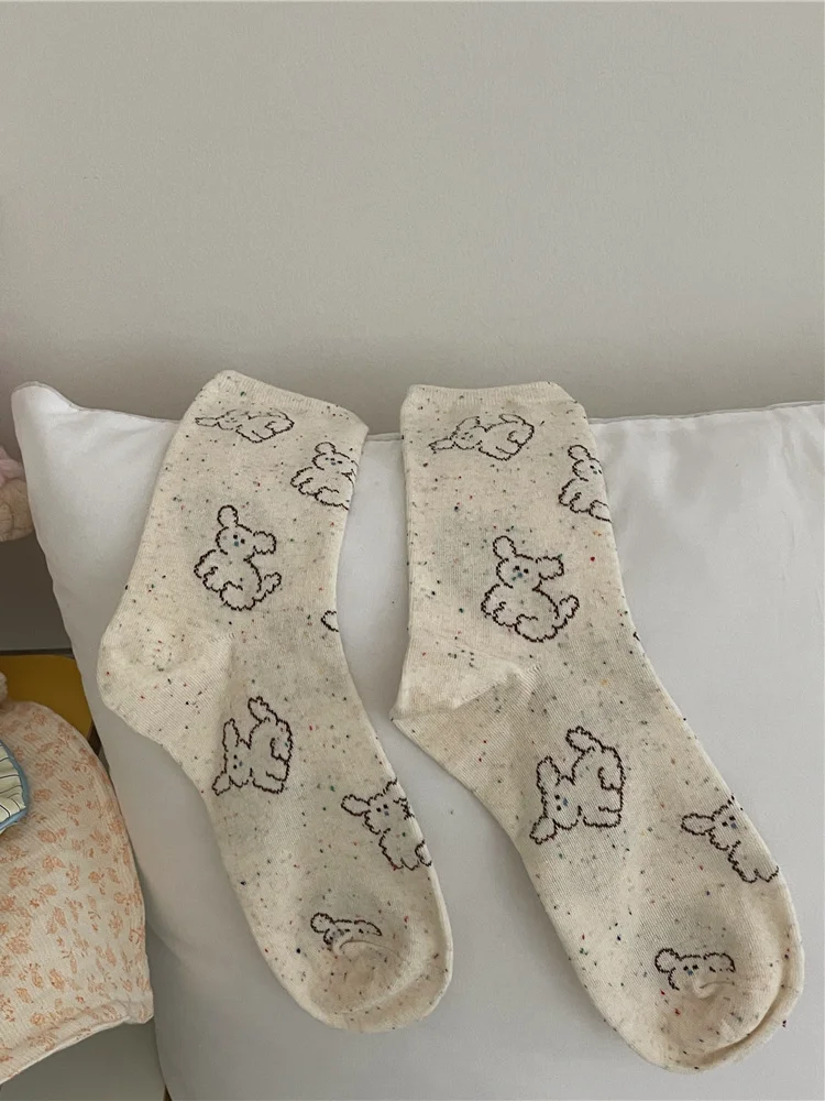 VChics Fuzzy Dog Line Art Pattern Comfy Knit Socks