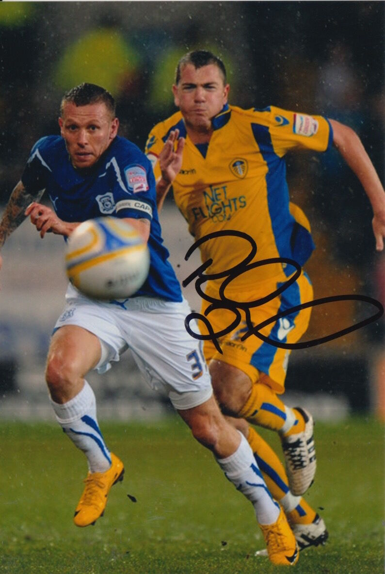 LEEDS UNITED HAND SIGNED PAUL CONNOLLY 6X4 Photo Poster painting 1.