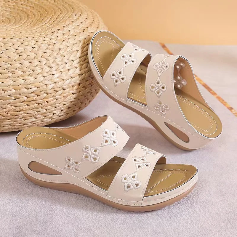 Yyvonne And Summer New Slope And Slippers Women's Cool Slippers Embroidered Solid Sand Sand Sandals Casual Suture Shoes