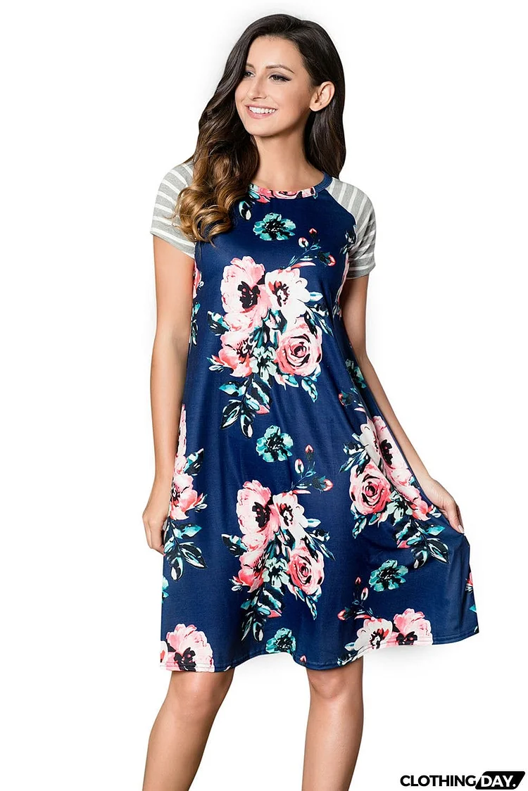 Backdrop Floral Print A-line Loose T-shirt Dress