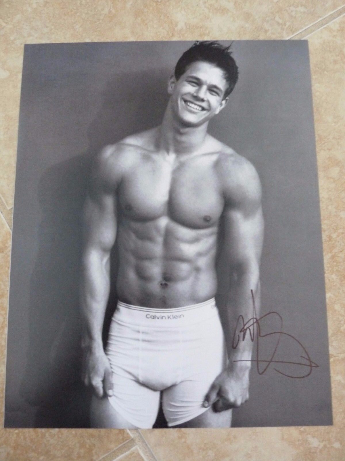 Mark Wahlberg Sexy Underwear Signed Autographed 11x14 Photo Poster painting Beckett Certified F3