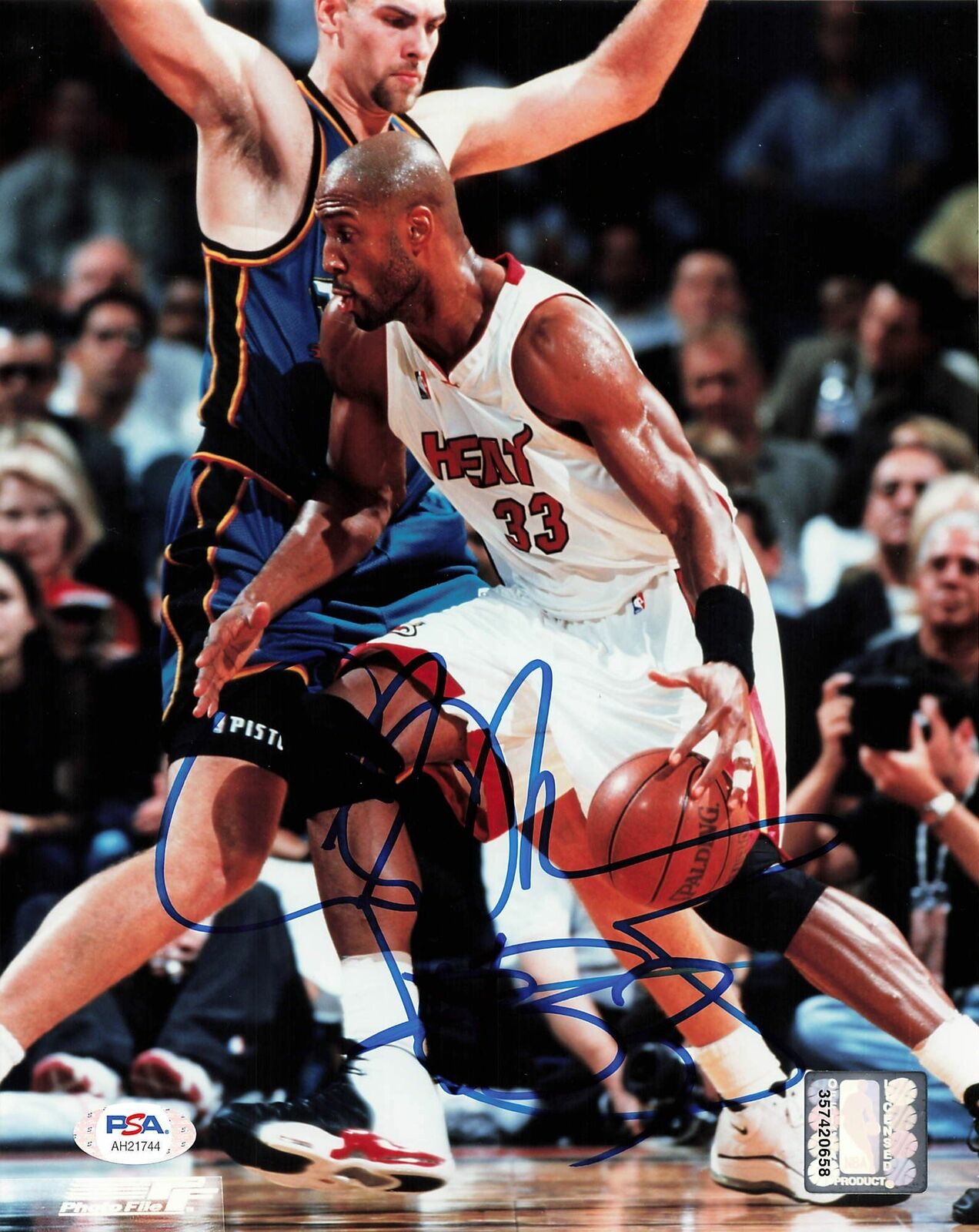 Alonzo Mourning signed 8x10 Photo Poster painting PSA/DNA Miami Heat Autographed