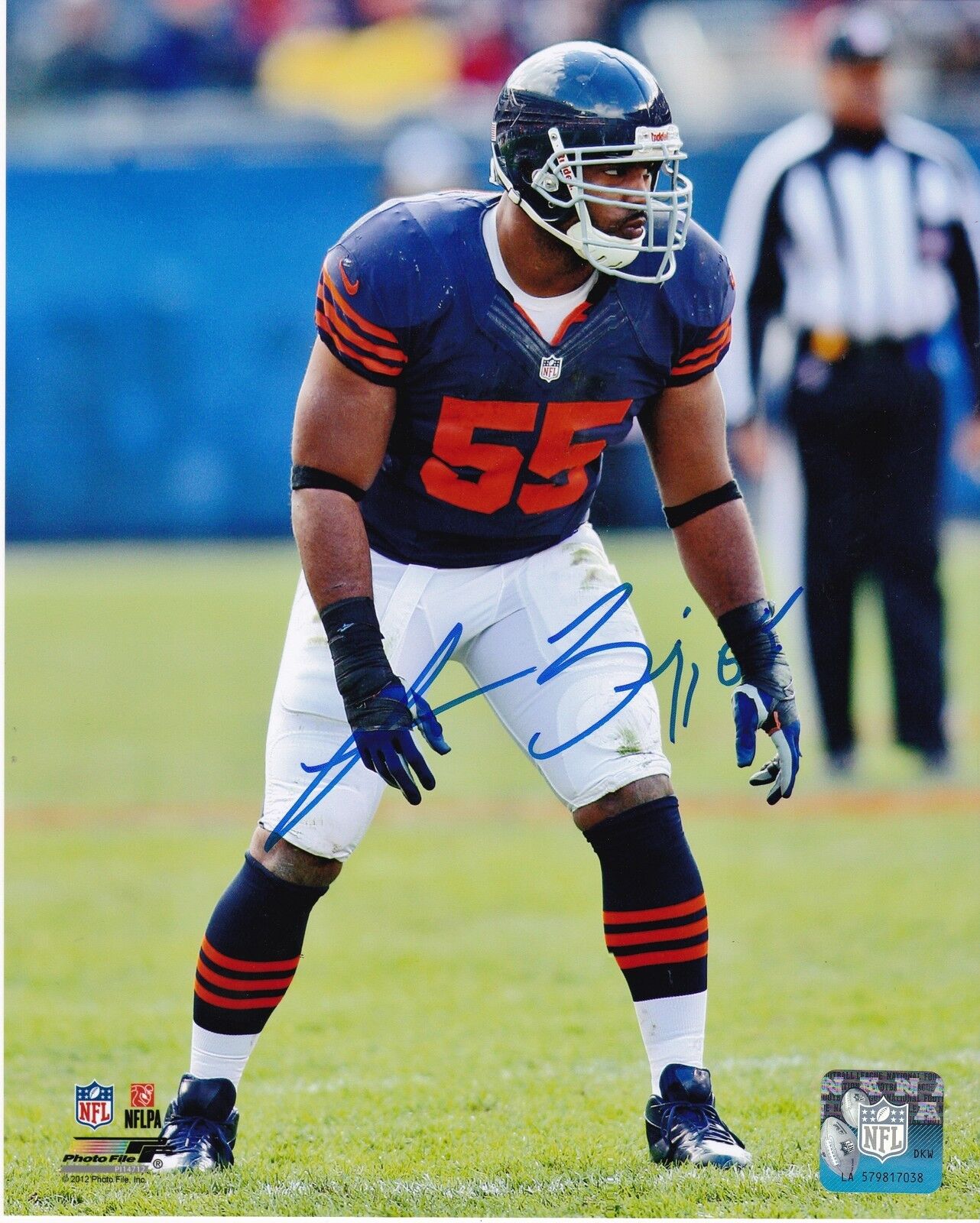 LANCE BRIGGS CHICAGO BEARS ACTION SIGNED 8x10