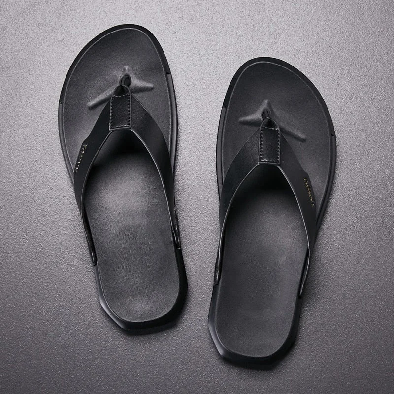 2020 New Summer Men's Leather Slippers High Quality Soft Flip Flops Fashion Handmade Beach Slippers Non-slip Shoes Sandals Hot