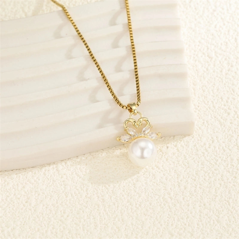 201 Stainless Steel Brass 18K Gold Plated Hollow Out Inlay Swan Shell Zircon Pendant Necklace