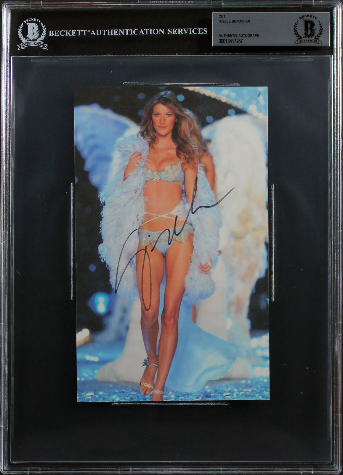 Gisele Bundchen Authentic Signed 4.5x8.5 Cut Signature Autographed BAS Slabbed