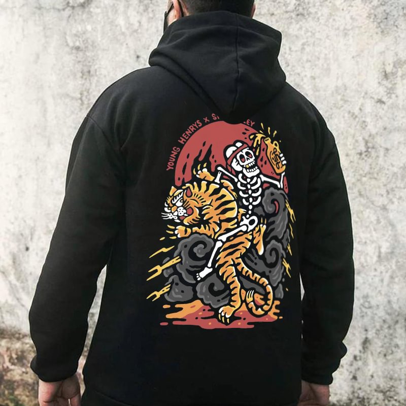 Skeleton And Tiger Graphic Trendy Men’s Hoodie - Krazyskull