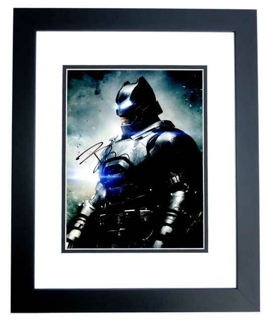 Ben Affleck Signed - Autographed Batman 11x14 inch Photo Poster painting - FRAMED