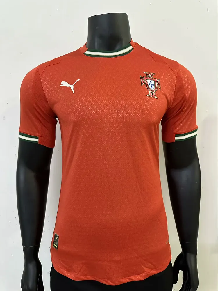2025/2026 Portugal Home Football Shirt