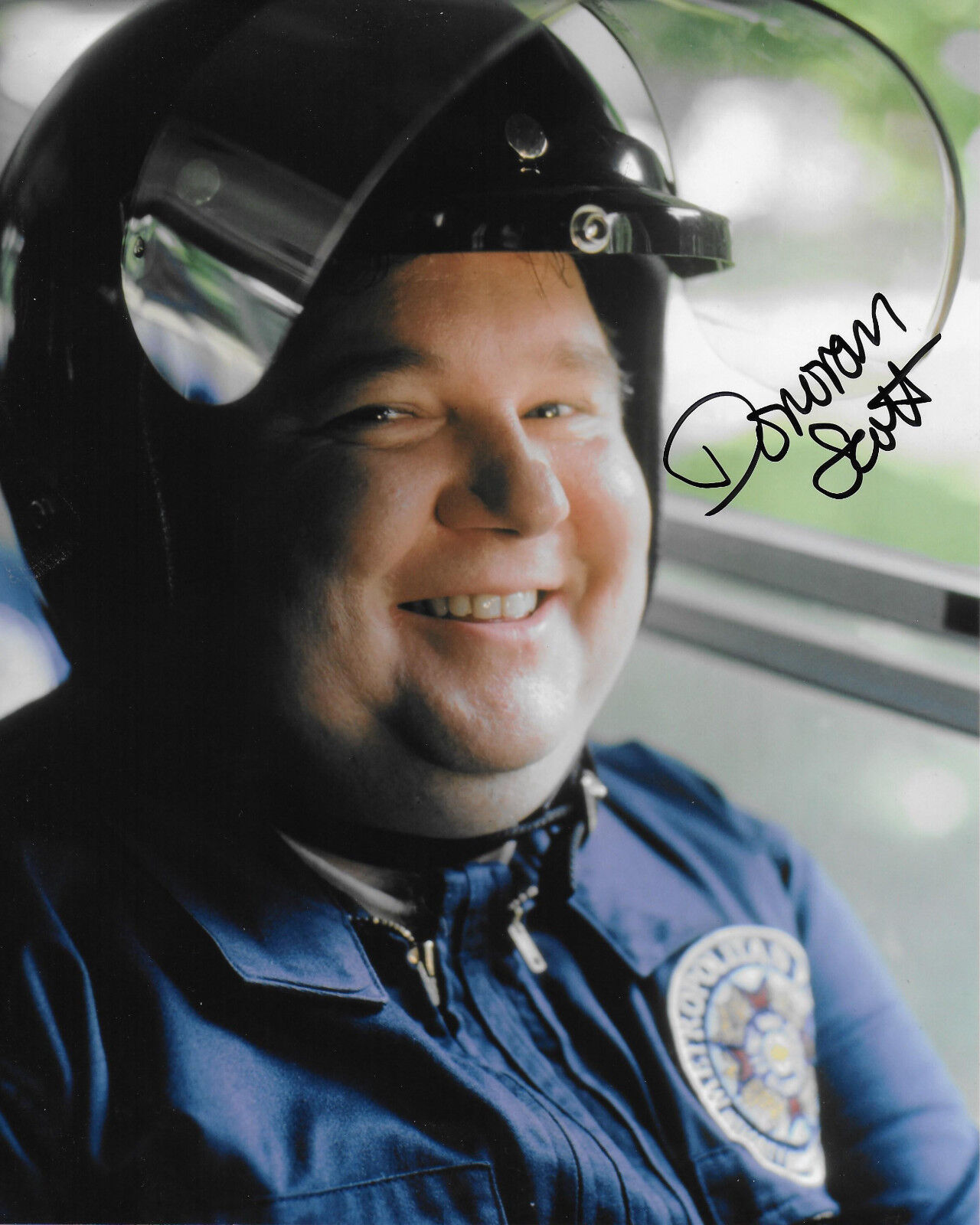 Donovan Scott Original Autographed 8X10 Photo Poster painting - Police Academy 2 G86