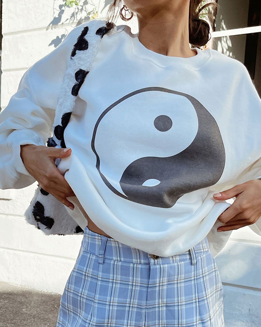 FashionV-FashionV White Yin&Yang Print Sweatshirt