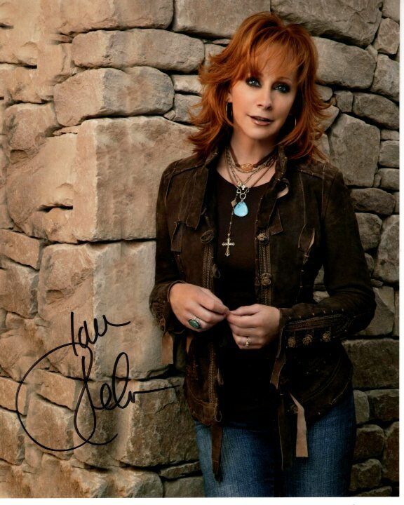 REBA MCENTIRE signed autographed Photo Poster painting