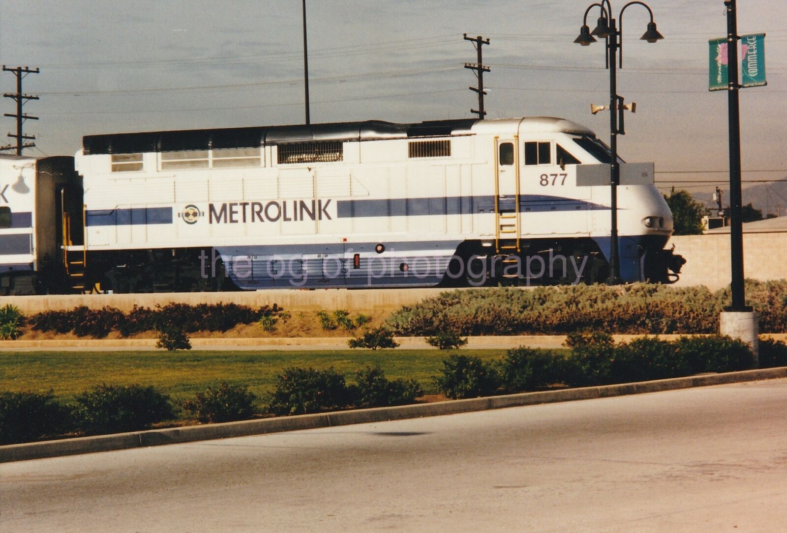 METROLINK Train FOUND Photo Poster painting ColorSnapshot LOS ANGELES 811 1 R