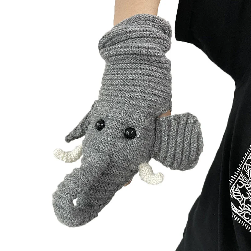 The latest Autumn/Winter 3D Warm Cartoon Elephant Knitted Gloves
