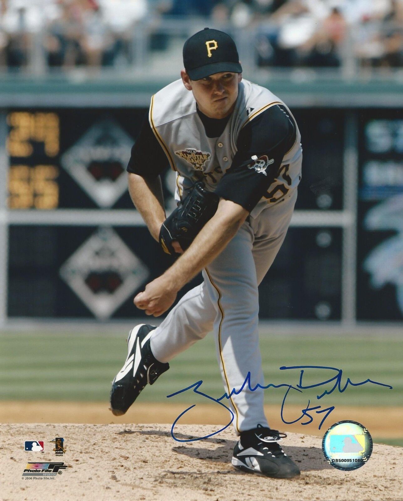 **GFA Pittsburgh Pirates *ZACH DUKE* Signed 8x10 Photo Poster painting AD2 COA**